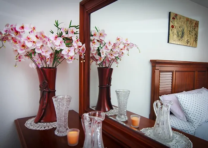 Apartment Red House